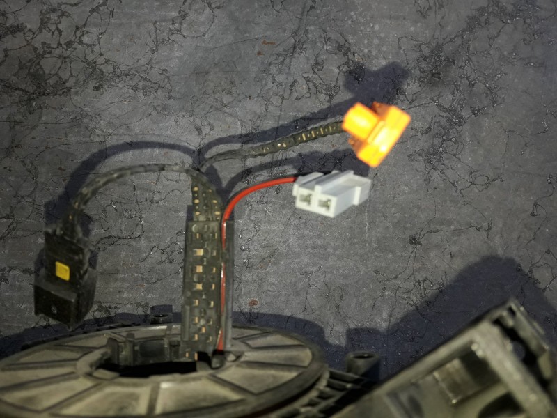 Recambio de anillo airbag para opel vivaro furgón/combi (07.2006 =>) referencia OEM IAM 93854476E 8200416459 N346022013