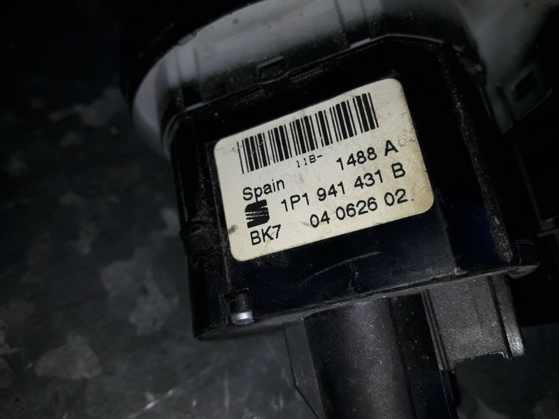 Recambio de mando luces para seat leon (1p1) referencia OEM IAM 1P1941431B 04062602 5P0919094A
