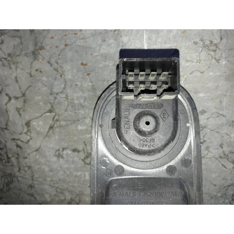Recambio de mando elevalunas delantero izquierdo para opel vivaro furgón/combi (07.2006 =>) referencia OEM IAM 8200011867 911652