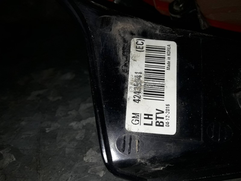 Recambio de piloto trasero izquierdo para opel mokka referencia OEM IAM 42435941  