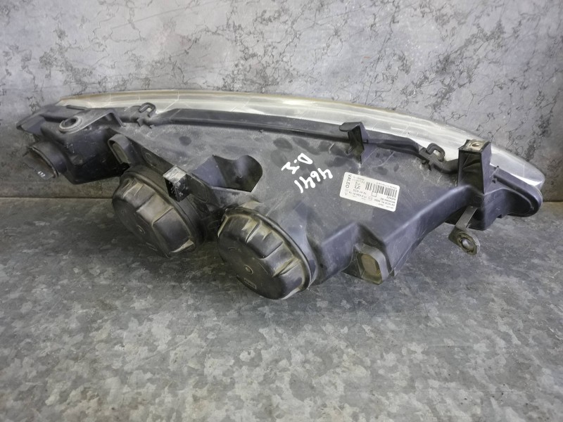 Recambio de faro izquierdo para peugeot 307 (s1) referencia OEM IAM 9634369180 6204Z2 89309115