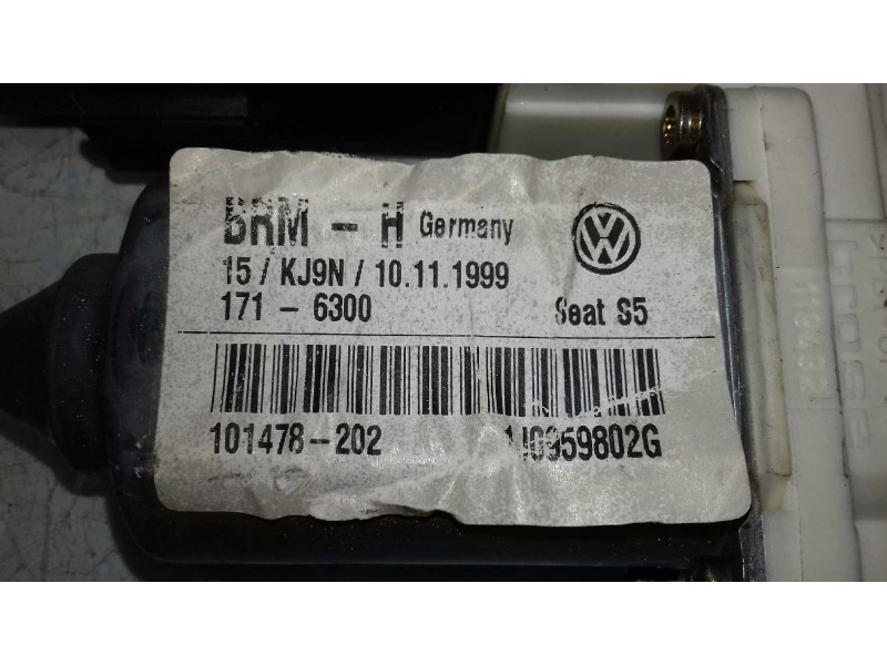Recambio de motor elevalunas delantero derecho para seat leon (1m1) stella referencia OEM IAM 1J0959802G 101478202 9776101436203