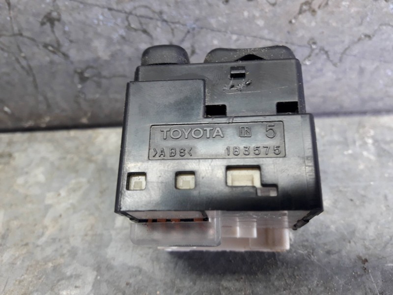 Recambio de mando retrovisor para toyota avensis berlina (t25) referencia OEM IAM 183575 777669 