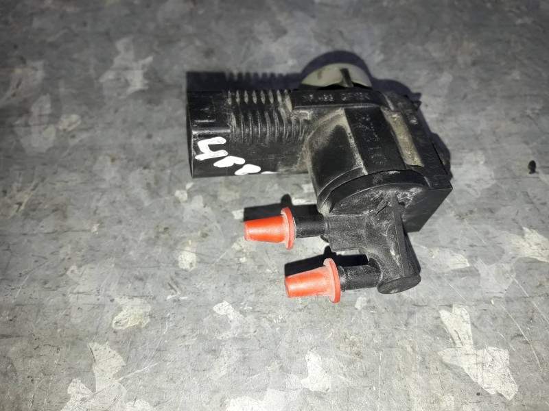 Recambio de valvula aire adicional para audi a3 (8l) referencia OEM IAM 1J0906283C 33310 