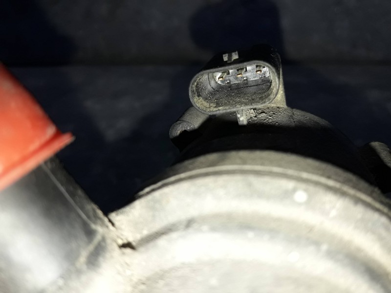 Recambio de bomba agua para volkswagen sharan (7n1) referencia OEM IAM 5N0965561A  