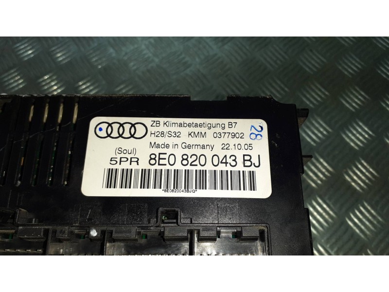 Recambio de mando climatizador para audi a4 berlina (8e) referencia OEM IAM 8E0820043BJ  