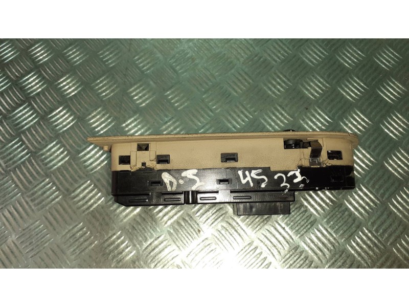 Recambio de mando elevalunas delantero izquierdo para bmw serie 3 berlina (e90) referencia OEM IAM 694863406  