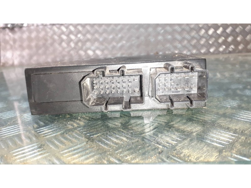 Recambio de centralita cierre para seat toledo (1l) referencia OEM IAM 1C0959799F  