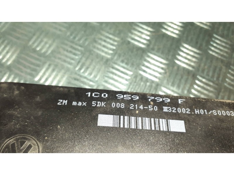 Recambio de centralita cierre para seat toledo (1l) referencia OEM IAM 1C0959799F  