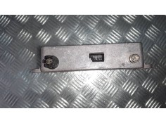 Recambio de amplificador de antena para mercedes-benz clase c (w203) berlina referencia OEM IAM 2038201785  3 PINES 2