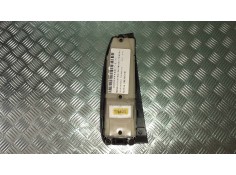 Recambio de mando elevalunas delantero izquierdo para toyota avensis berlina (t25) referencia OEM IAM 8482005100   2