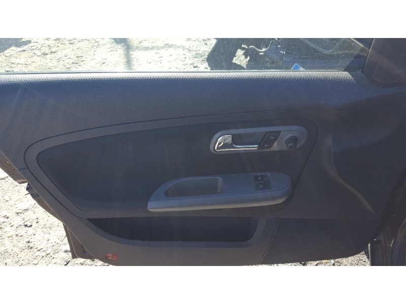 seat ibiza (6l1) del año 2007