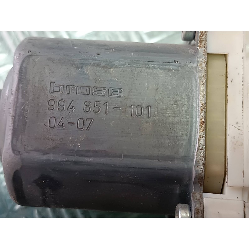 Recambio de motor elevalunas delantero derecho para peugeot 407 st sport referencia OEM IAM 1137328127 994651101 BROSE