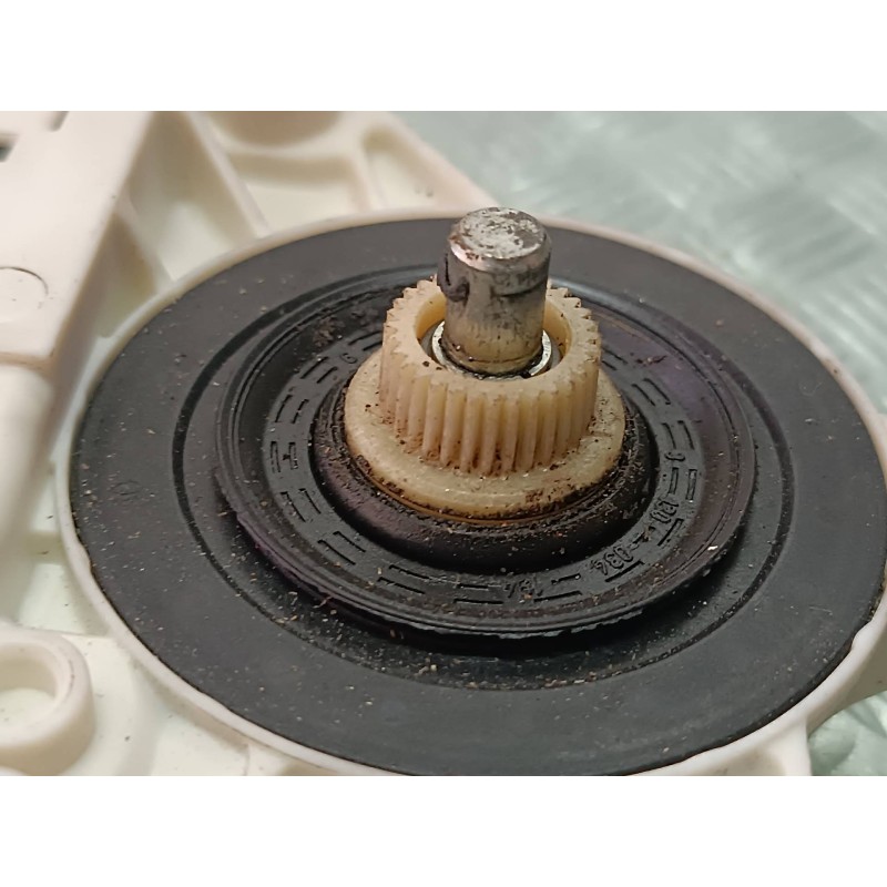 Recambio de motor elevalunas delantero derecho para peugeot 407 st sport referencia OEM IAM 1137328127 994651101 BROSE