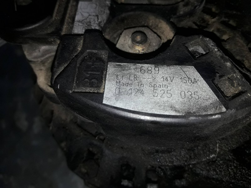 Recambio de alternador para citroen xsara picasso referencia OEM IAM 0124525035 150A BOSCH