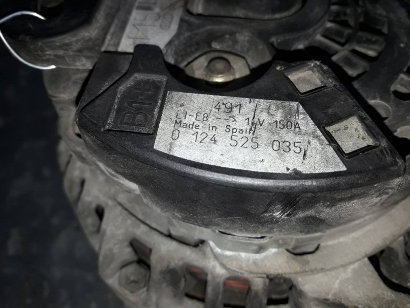 Recambio de alternador para peugeot 307 (s1) referencia OEM IAM 9646321880 150A BOSCH