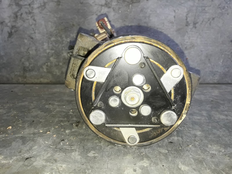 Recambio de compresor aire acondicionado para seat ibiza kj referencia OEM IAM 3Q0816803E 025122062B4 R1234YF