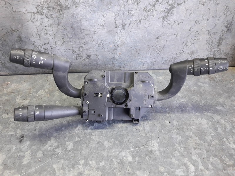 Recambio de mando multifuncion para fiat croma (194) 1.9 16v multijet dynamic (12.2007) referencia OEM IAM 07354608930  