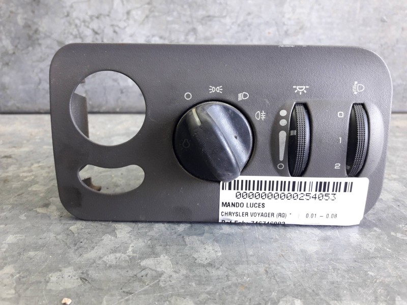 Recambio de mando luces para chrysler voyager (rg) referencia OEM IAM 746746083 1513913855C 30505L