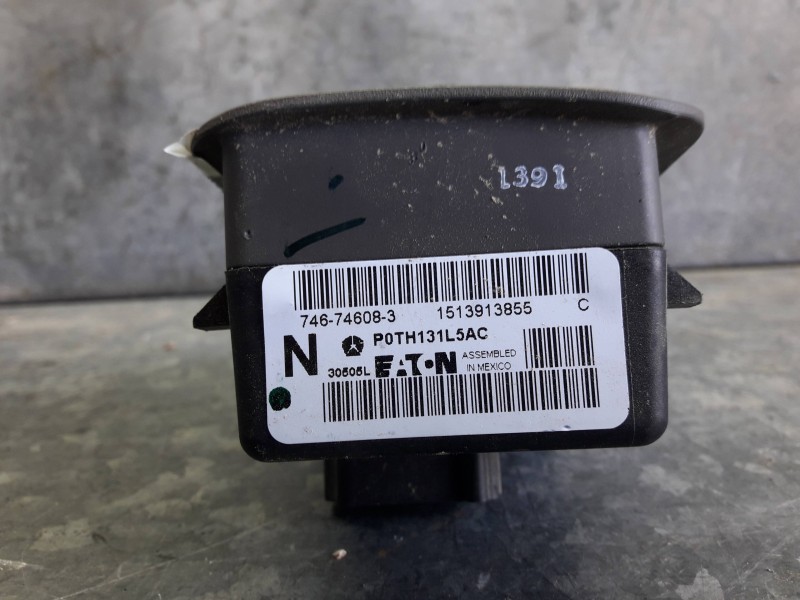 Recambio de mando luces para chrysler voyager (rg) referencia OEM IAM 746746083 1513913855C 30505L
