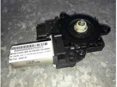 Recambio de motor elevalunas delantero izquierdo para fiat croma (194) 1.9 16v multijet dynamic (12.2007) referencia OEM IAM 106