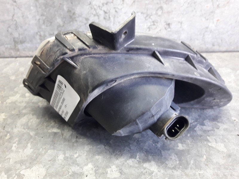 Recambio de faro antiniebla izquierdo para hyundai i30cw referencia OEM IAM E312543  2 PINES