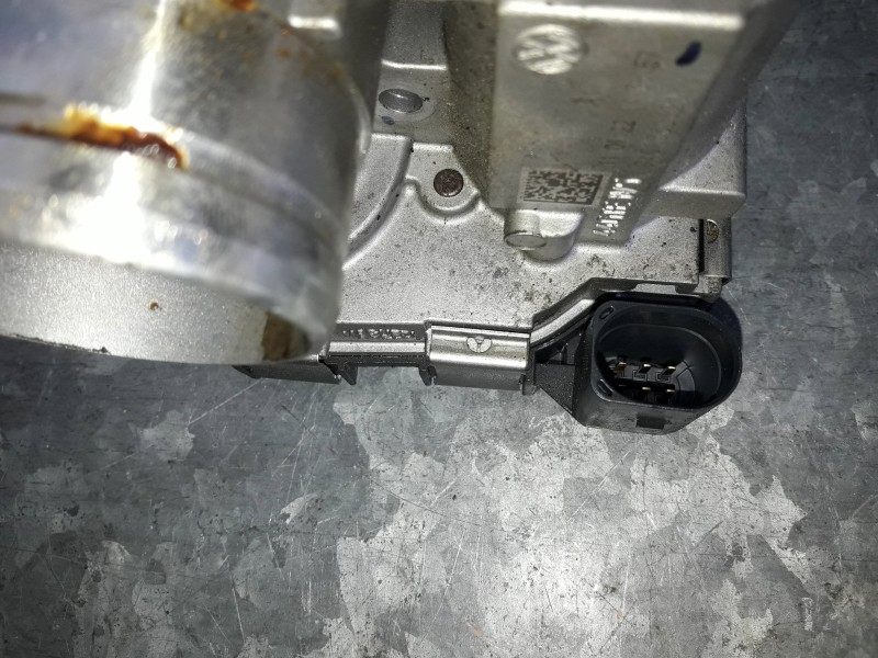 Recambio de caja mariposa para seat ibiza kj referencia OEM IAM 04C133062J  MAGNETI MARELLI