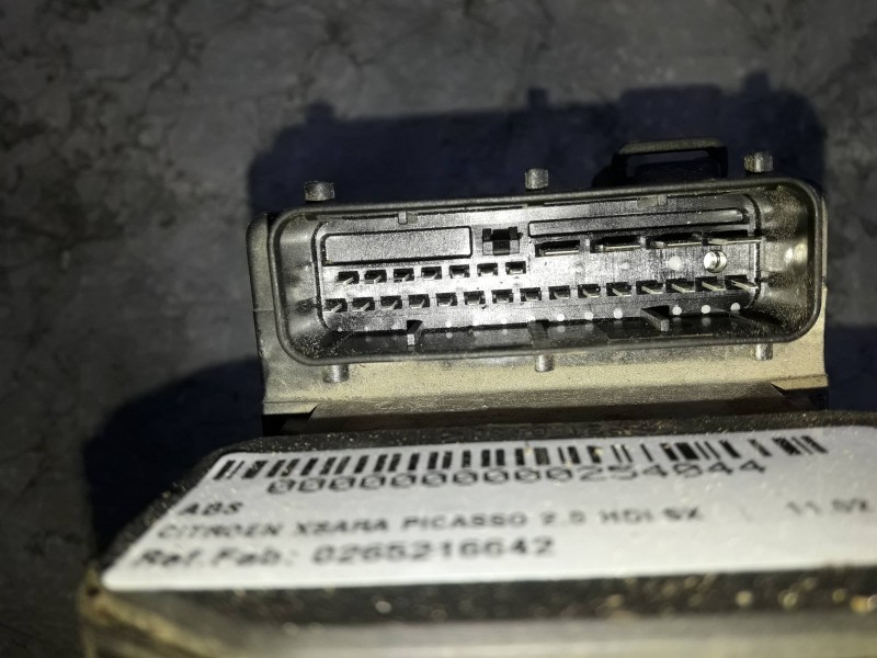 Recambio de abs para citroen xsara picasso 2.0 hdi sx referencia OEM IAM 0265216642 9633666580 BOSCH