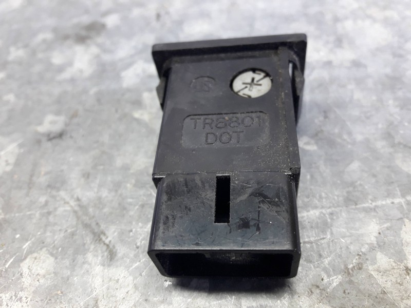 Recambio de interruptor para toyota avensis berlina (t25) referencia OEM IAM 5481V56 TR8801 