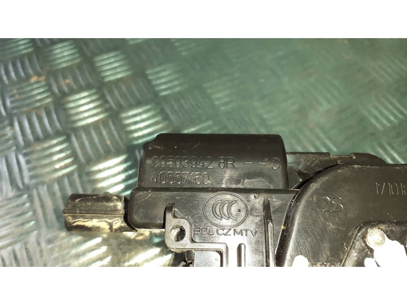 Recambio de cerradura maletero / porton para renault zoe referencia OEM IAM 905039428R  4 PINES