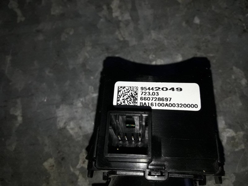 Recambio de mando limpia para opel mokka referencia OEM IAM 95442049 660728697 