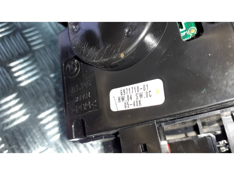 Recambio de mando multifuncion para bmw serie 3 berlina (e90) referencia OEM IAM 697171001  