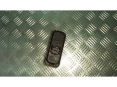 Recambio de maneta exterior maletero / porton para renault zoe referencia OEM IAM 8200076256  2 PINES 2