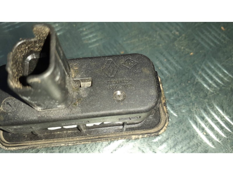 Recambio de maneta exterior maletero / porton para renault zoe referencia OEM IAM 8200076256  2 PINES