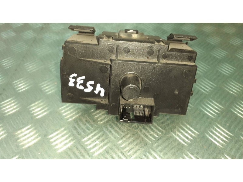 Recambio de mando luces para bmw serie 3 berlina (e90) referencia OEM IAM 693279802  33600202