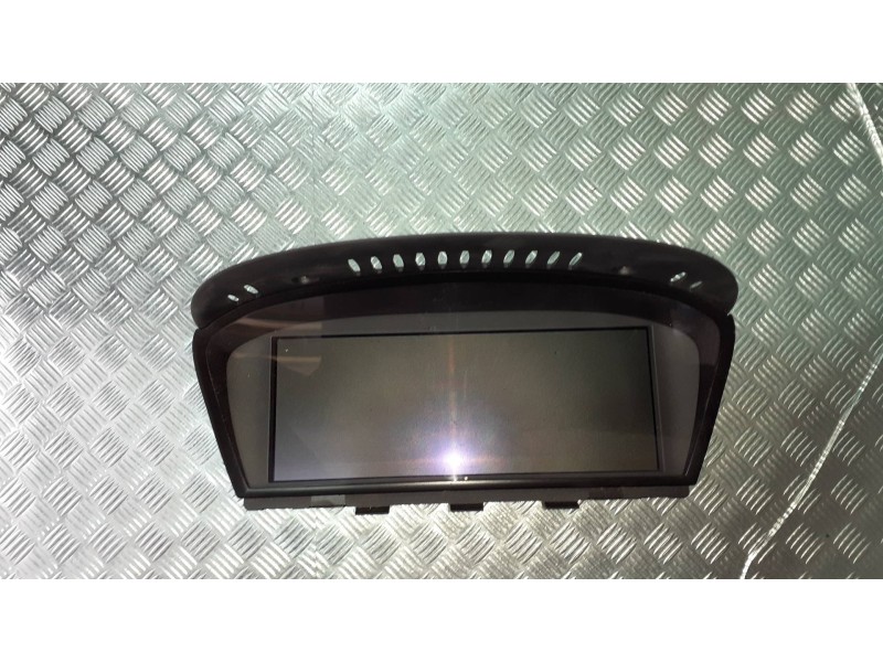 Recambio de pantalla multifuncion para bmw serie 3 berlina (e90) referencia OEM IAM BM697367201W  