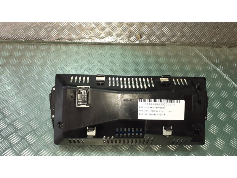 Recambio de pantalla multifuncion para bmw serie 3 berlina (e90) referencia OEM IAM BM697367201W  