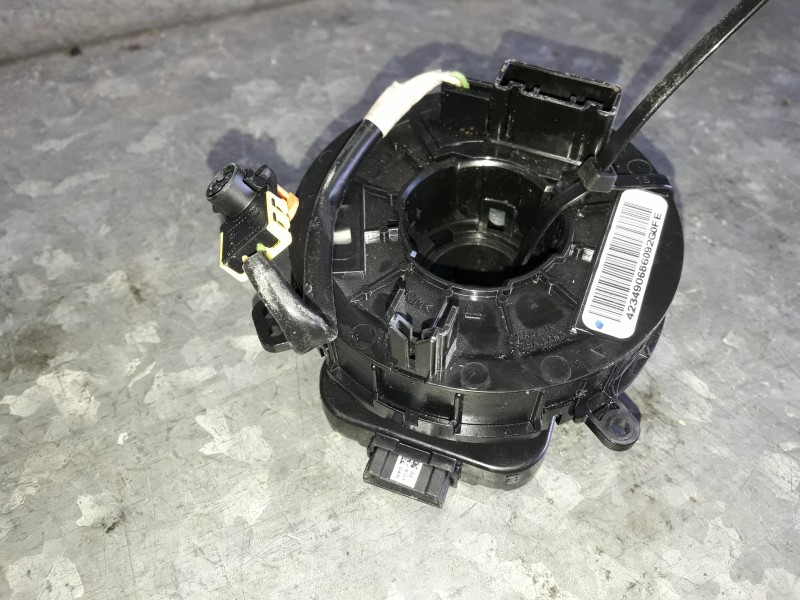 Recambio de anillo airbag para opel mokka referencia OEM IAM 1608520147 13589257 423490686092G0FE