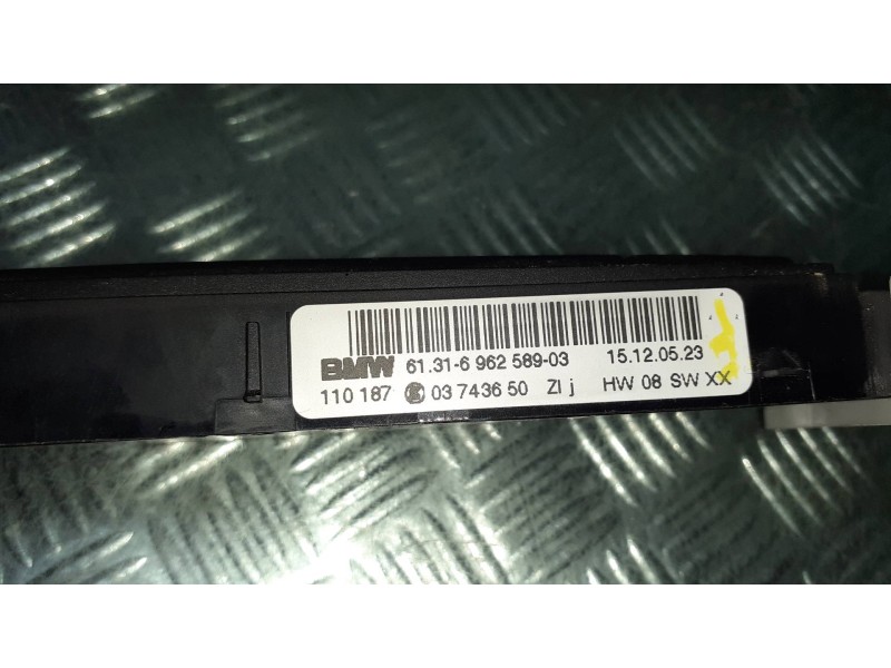 Recambio de mando asiento calefactable para bmw serie 3 berlina (e90) referencia OEM IAM 6131696258903  