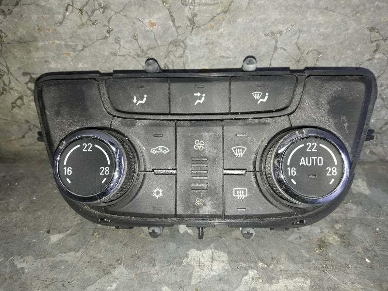Recambio de mando climatizador para opel mokka referencia OEM IAM A2C95560700  