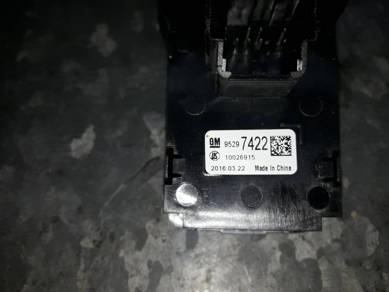 Recambio de mando luces para opel mokka referencia OEM IAM GM95297422 10026915 