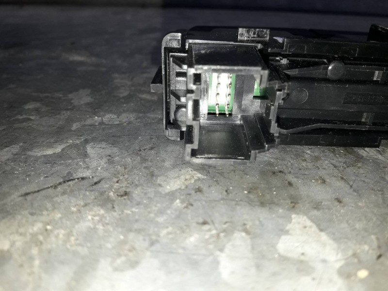 Recambio de warning para opel mokka referencia OEM IAM 95016183  