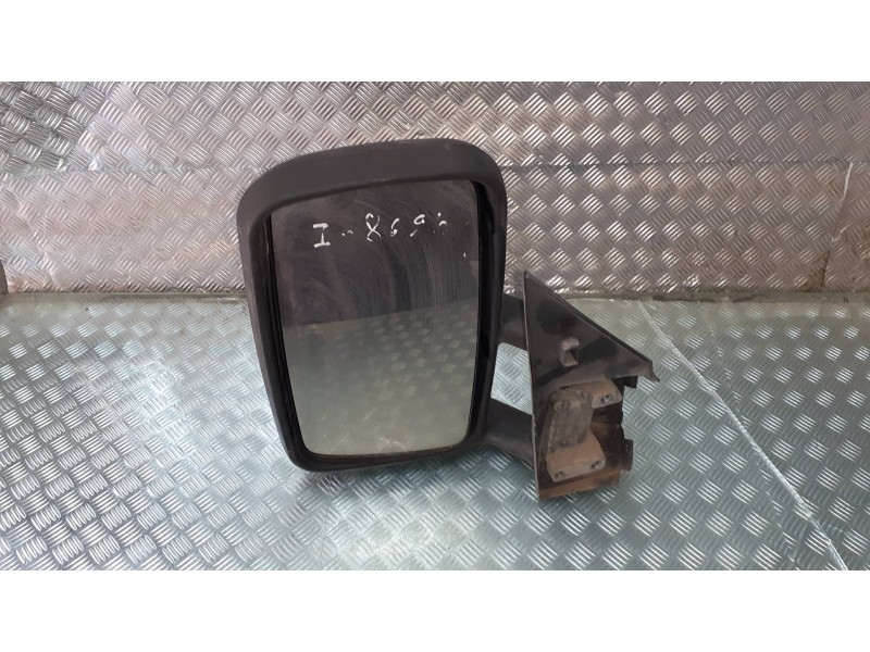 Recambio de retrovisor izquierdo para mercedes-benz sprinter 02.00  caja cerrada referencia OEM IAM VM049EHL  MANUAL