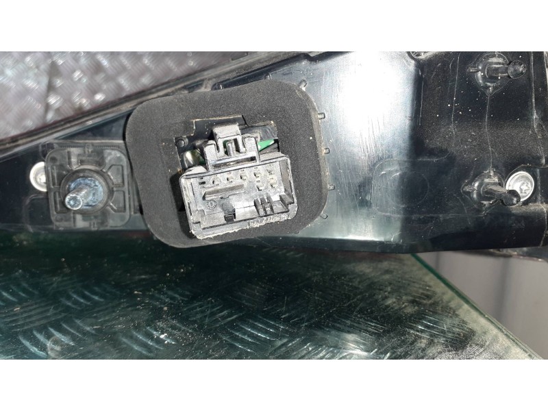 Recambio de piloto trasero central para seat leon (kl1) referencia OEM IAM 5FA945307G  