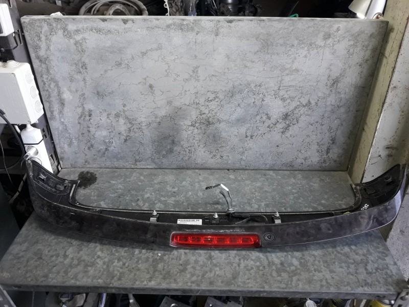 Recambio de aleron trasero para opel mokka excellence referencia OEM IAM 95978986  