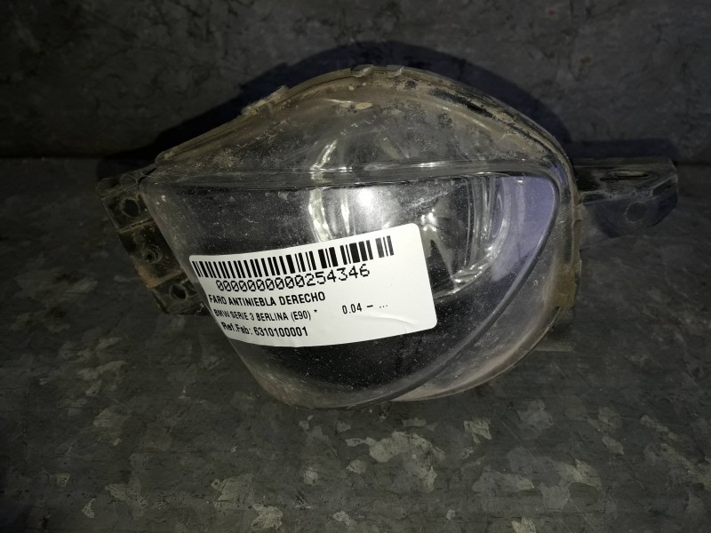 Recambio de faro antiniebla derecho para bmw serie 3 berlina (e90) referencia OEM IAM 6310100001 6948374 