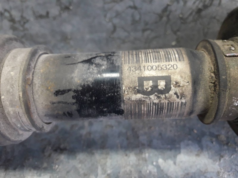 Recambio de transmision delantera derecha para toyota avensis berlina (t25) referencia OEM IAM 4341005320 73322BJI04 