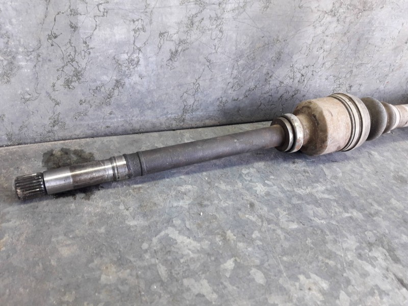 Recambio de transmision delantera derecha para peugeot 307 (s1) referencia OEM IAM 9637117880  