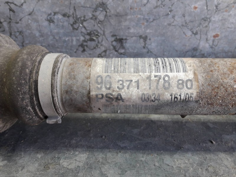 Recambio de transmision delantera derecha para peugeot 307 (s1) referencia OEM IAM 9637117880  