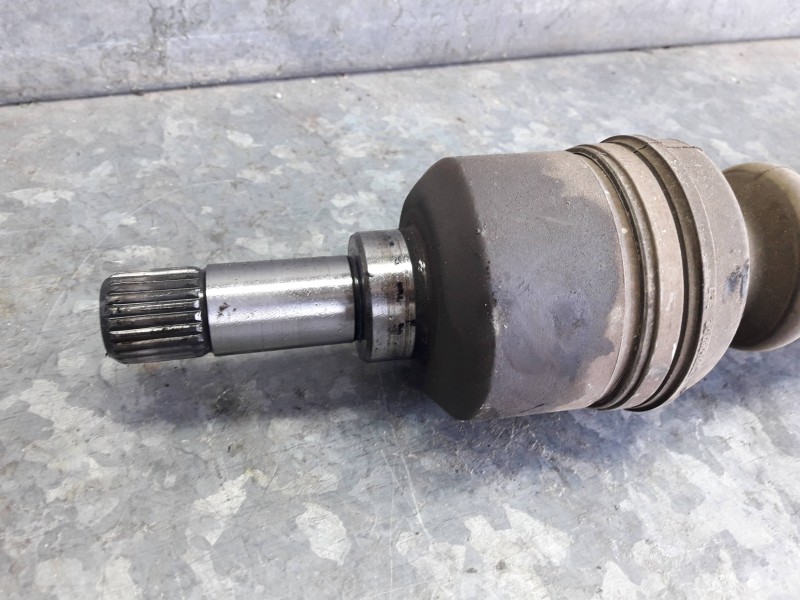 Recambio de transmision delantera izquierda para peugeot 307 (s1) referencia OEM IAM 9637378080  